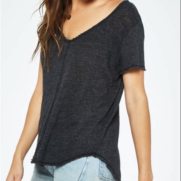 UO Project Social T Wearever T-Shirt Black NWT - Picture 2 of 10